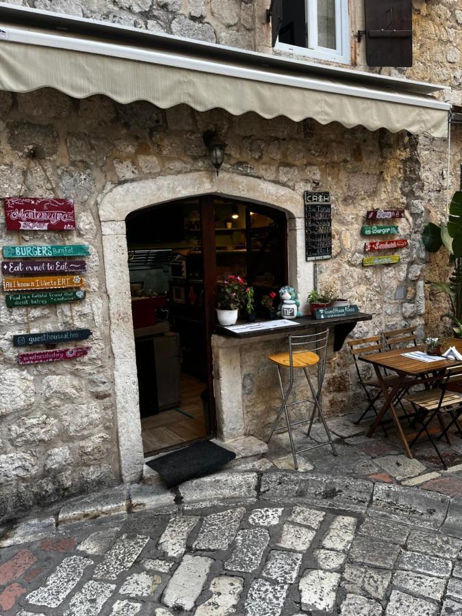 Guesthouse Athos Kotor Exterior photo